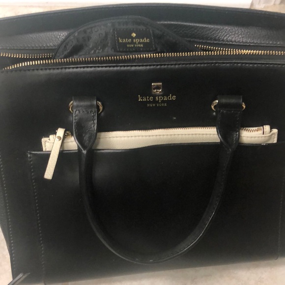 Black Kate Spade Handbag - Picture 3 of 3